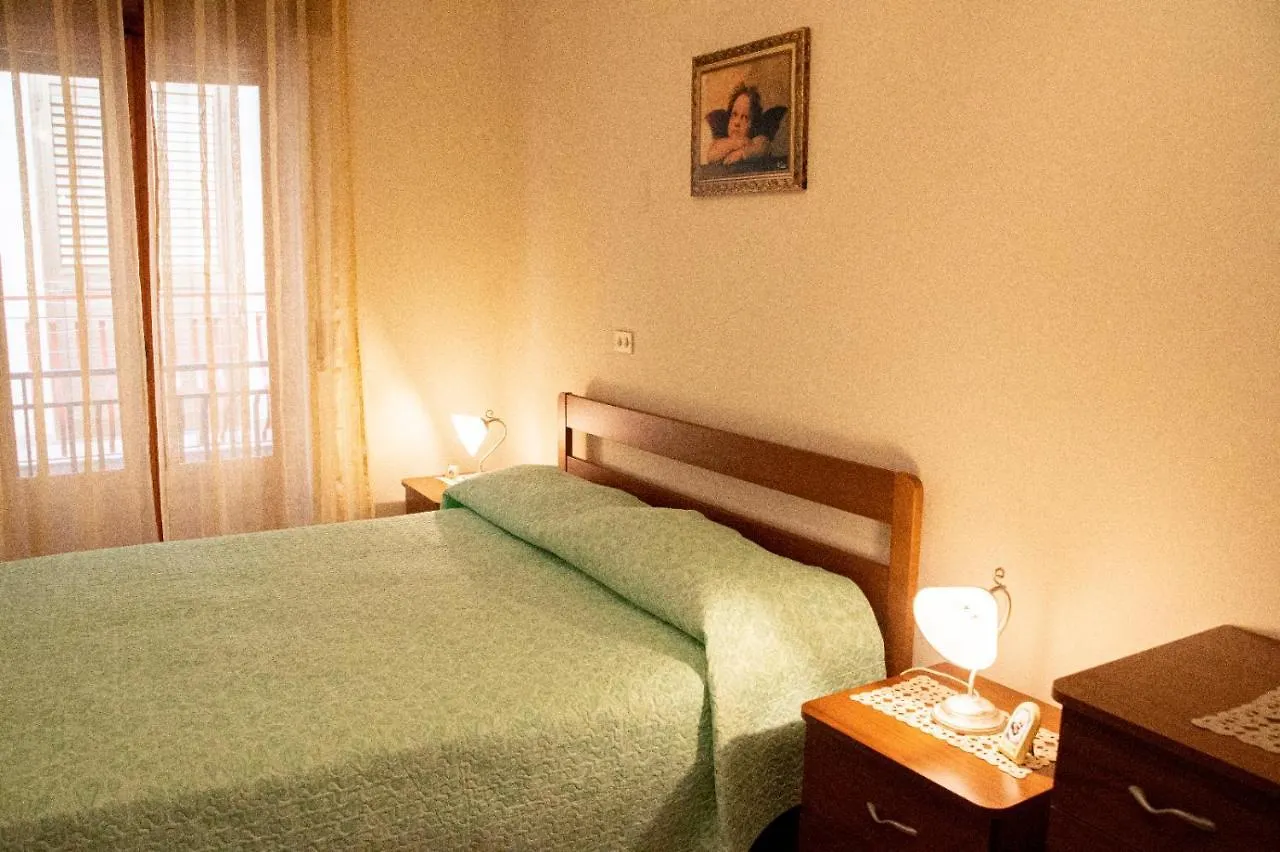 Taomare Apartment Mazzeo 0*,